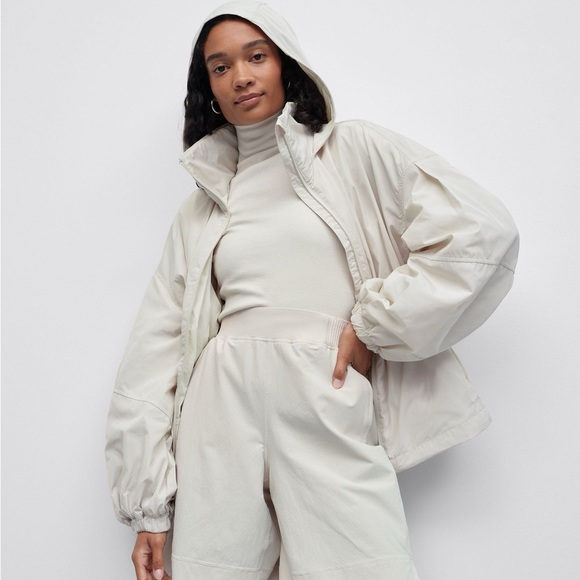 Lightweight Cinch Waste Jacket Bone - Picture 4 of 5